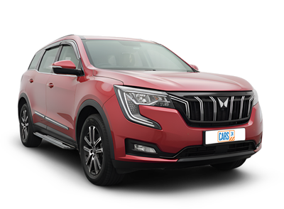 Mahindra XUV700-img